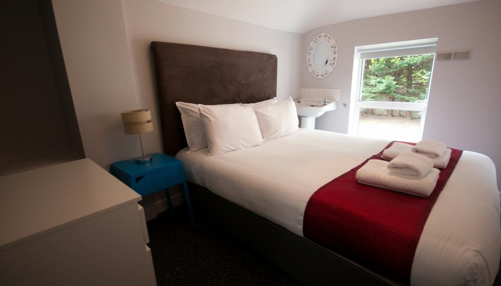 Clifden Apartahotel